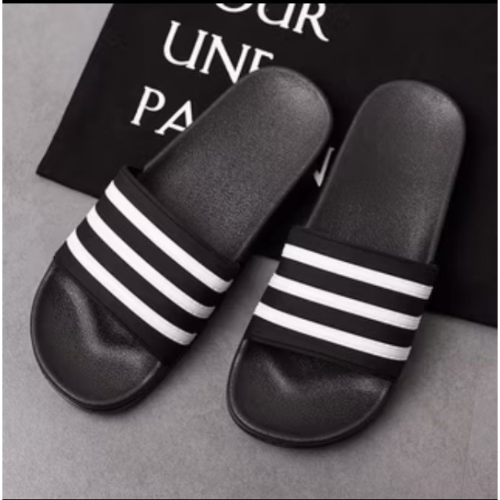 Sandal Pria Sandal Selop Remaja cowok Sandal Pria Anti slip Sandal Sekop Laki laki Trendy