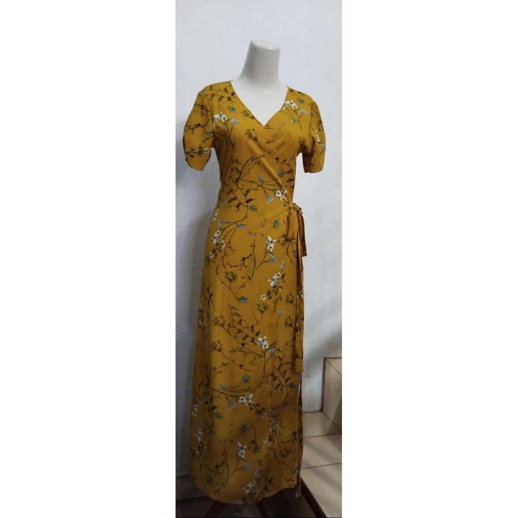 Dres wanita lengan pendek tali pingang