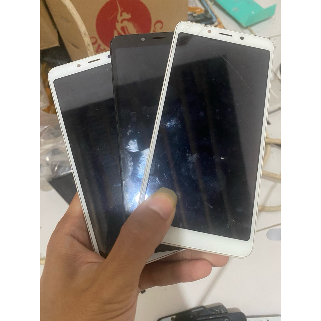 FRAME/TULANG TENGAH/TATAKAN LCD XIAOMI REDMI 6A COPOTAN
