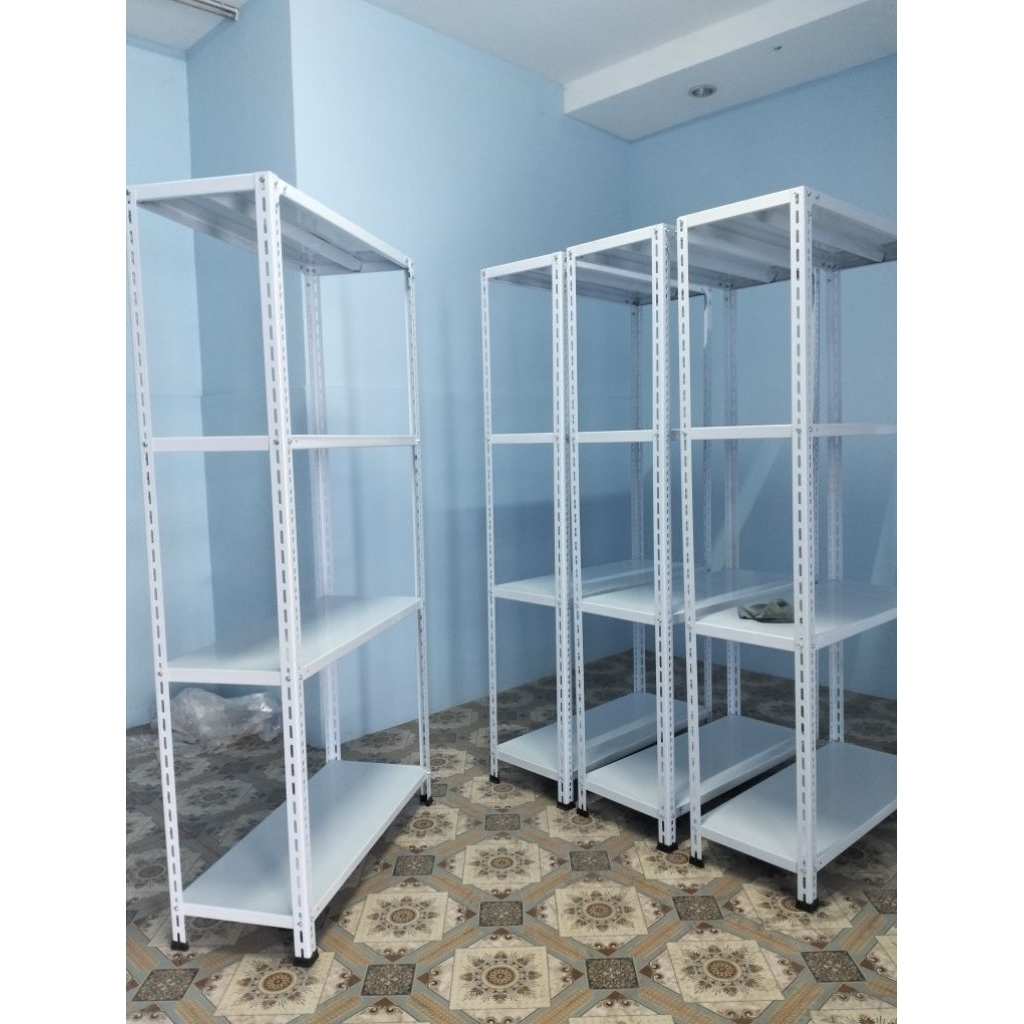 rak besi siku P 60 40 150 susun 4