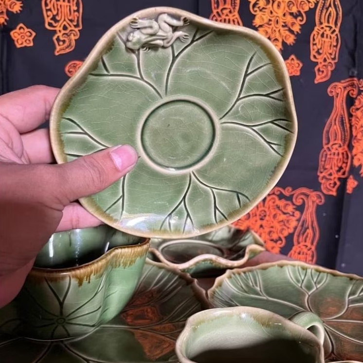 Lepek hijau celadon Pecah seribu/Cangkir Pecah Seribu/Piring hias Pecah seribu