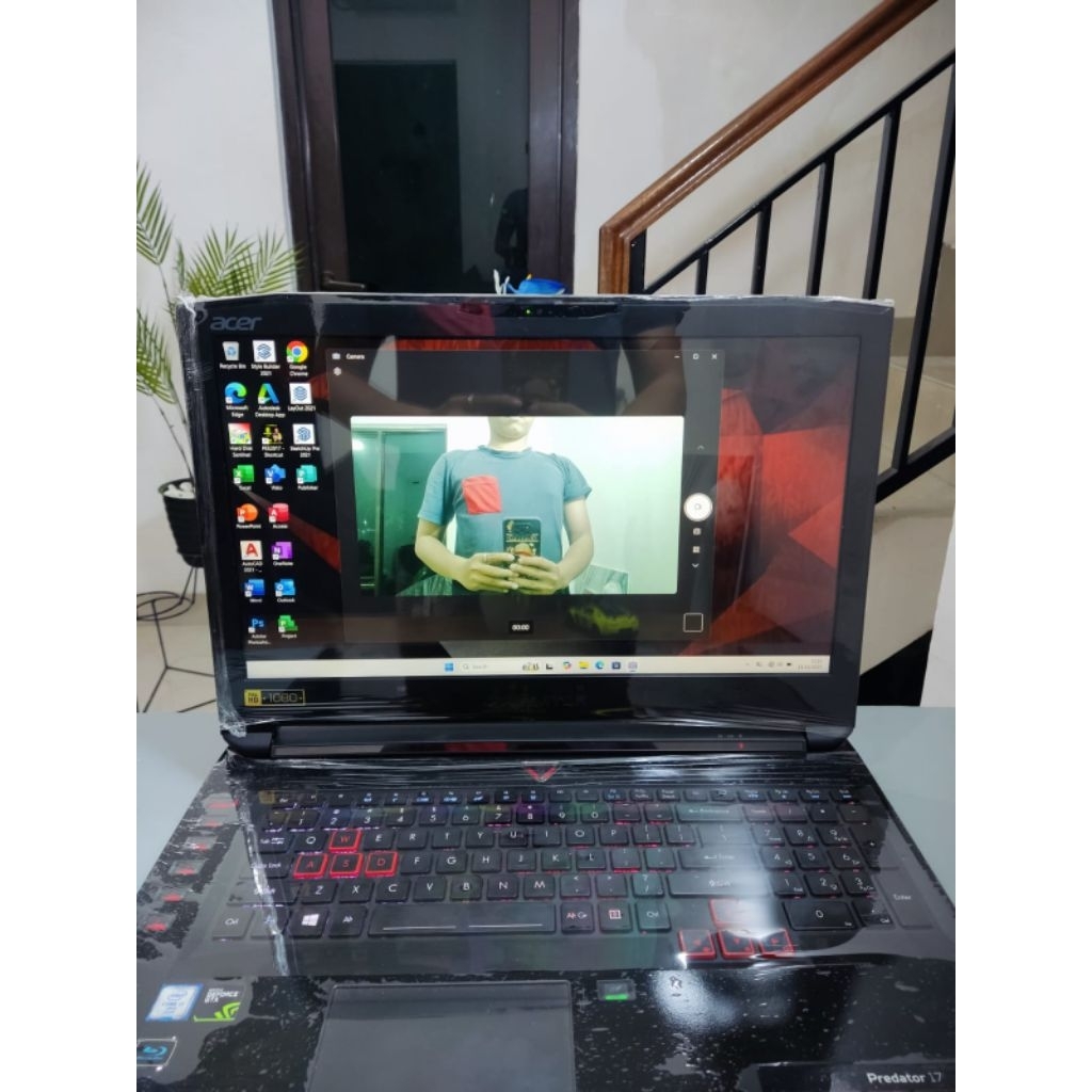 Laptop Gaming Acer Predator 17 Ram 16gb Ssd+Hdd Dual Vga Nvidia COD
