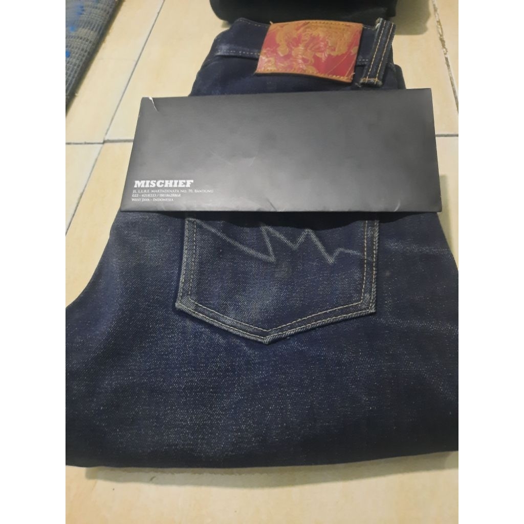 MISCHIEF DENIM - IRON LABEL 19 OZ