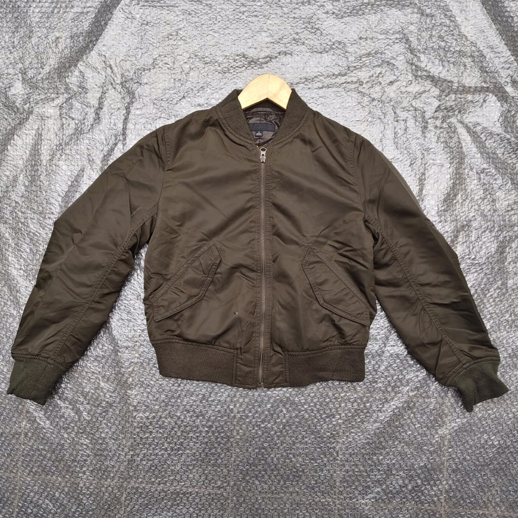 jacket Uniqlo wanita military S jacket wanita Uniqlo