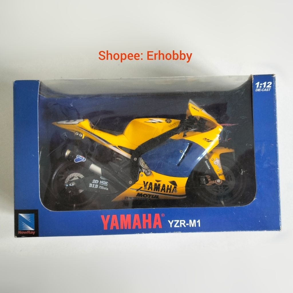Newray Skala 1:12 MotoGP, Yamaha YZRM1 2006, Colin Edward #5