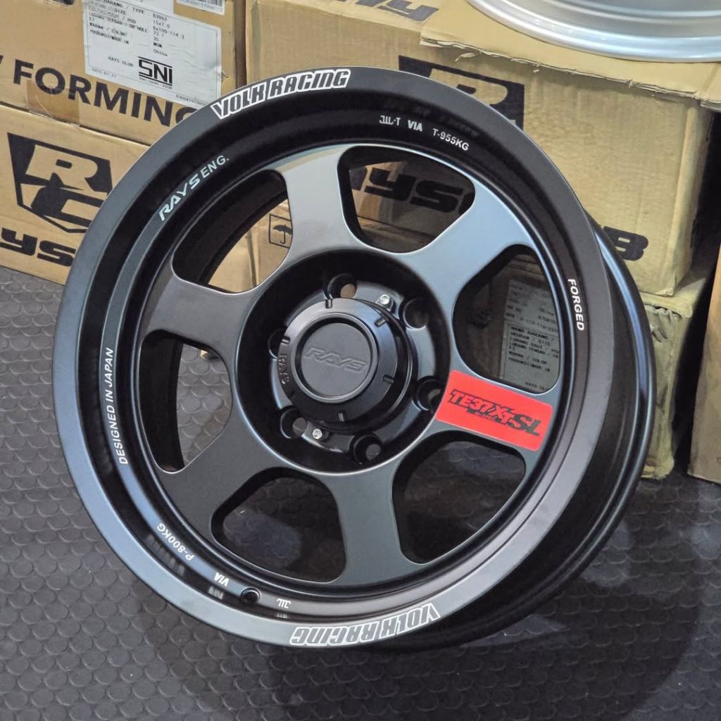 velg racing ring 17 VOLKRAYS TE37 XT LEBAR 8 R17 velg mobil rally fortuner Hilux strada triton Ford 