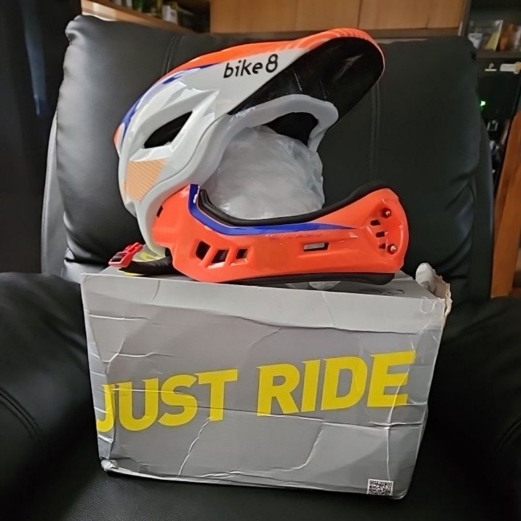 helm pushbike bike8
