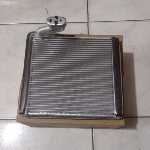 EVAPORATOR GRAND MAX MINIBUS YARUKI