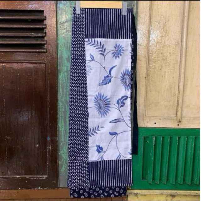 Batik Luwes Putera-Rok Lilit Batik