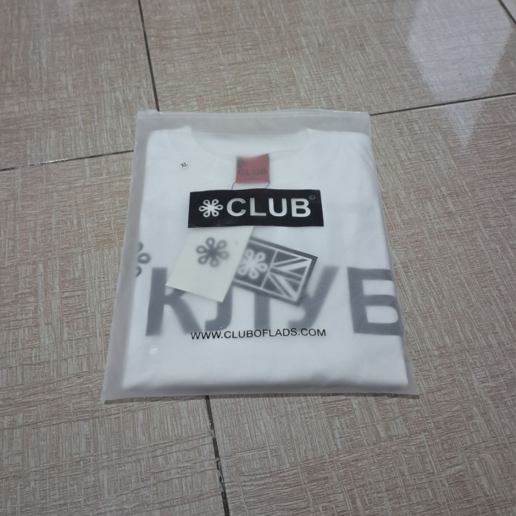 Lads & Club Moscow Putih