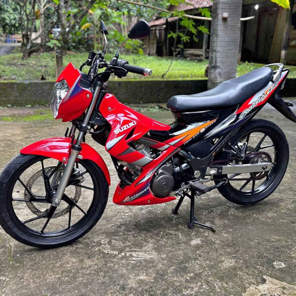 Striping Lis Sticker Standar Original Suzuki Satria Fu 2005 2006 CBU Merah Hitam