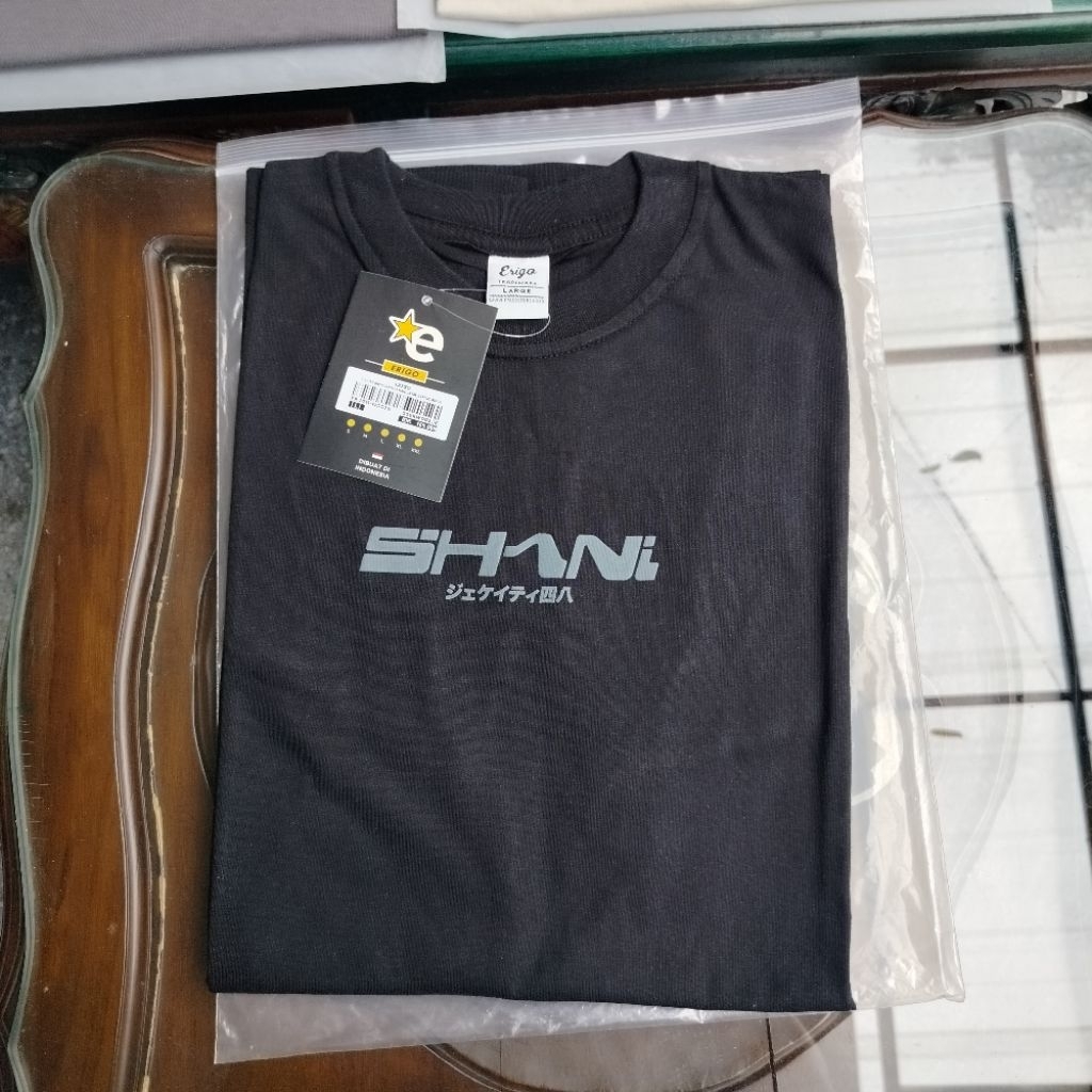 Tshirt Erigo Basic Series  Shani Jkt48 black SizeL