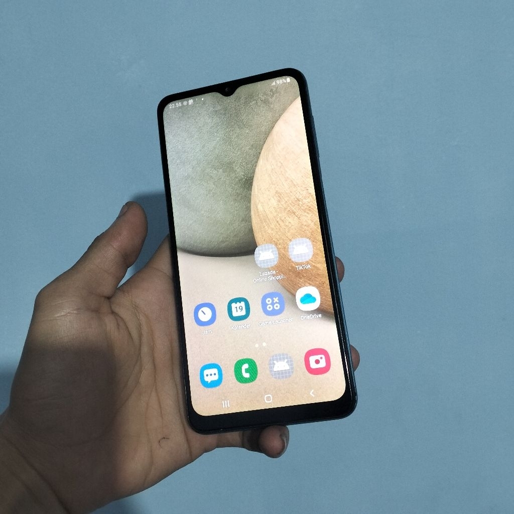 SAMSUNG GALAXY A12 RAM 4GB INTERNAL 128GB bekas RESMI SEIN