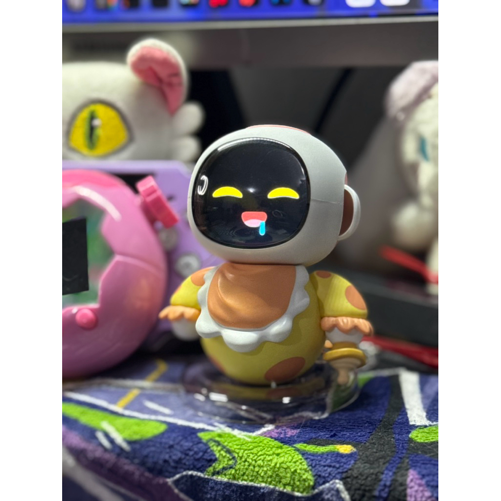 eiliko pet robot eilik hanya robotnya satuan tanpa baju.