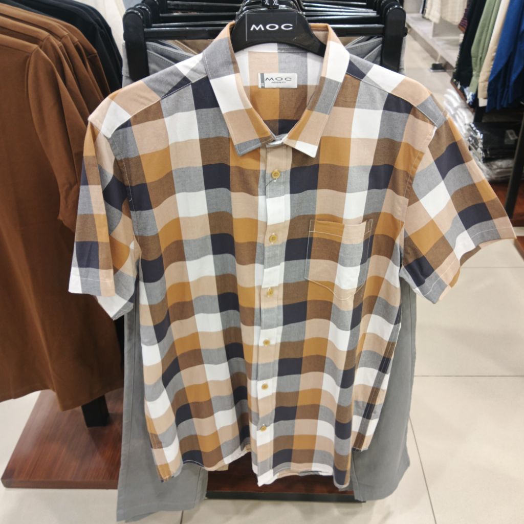 MOC KEMEJA PRIA LENGAN PENDEK ORIGINAL