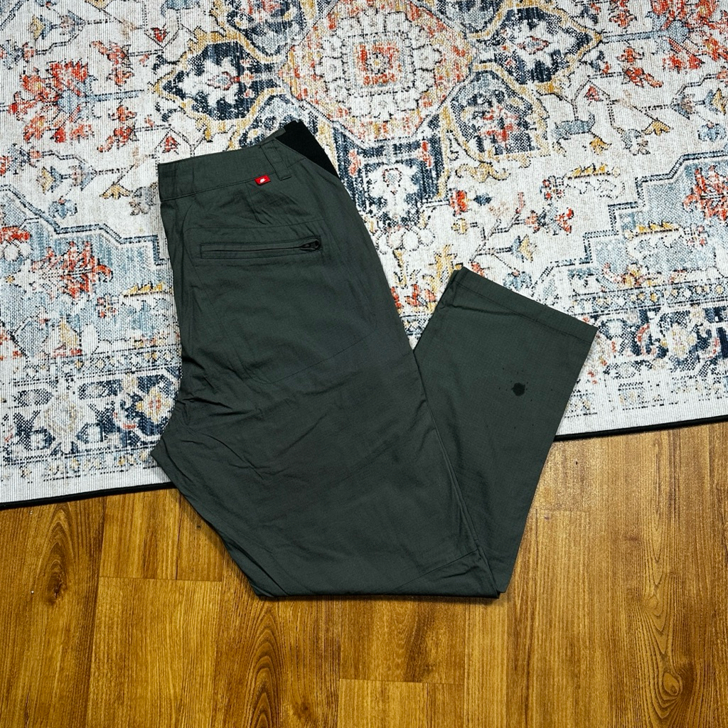 NIKE TECH PANTS SECOND