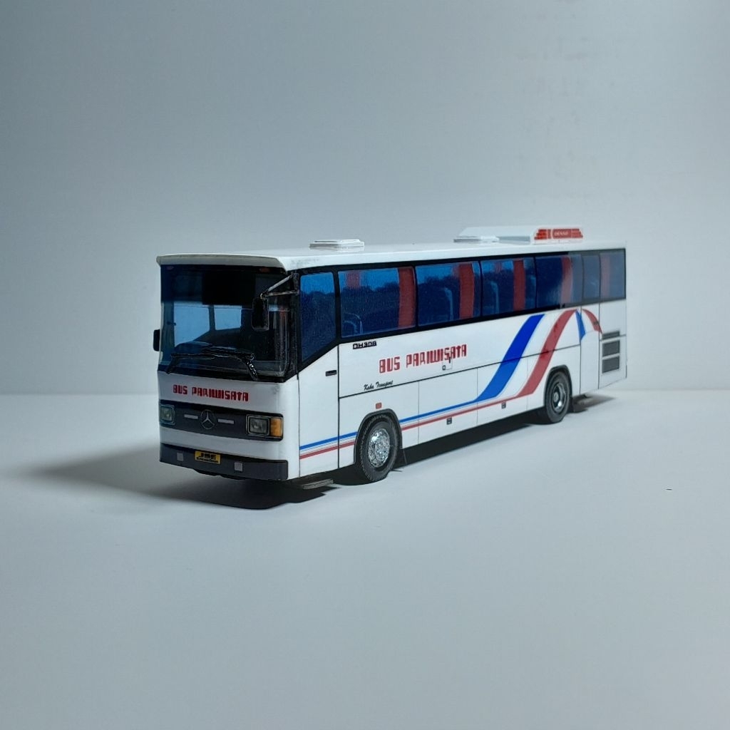Miniatur bus skala 1:64 Custom Bus PARIWISATA body Banteng
