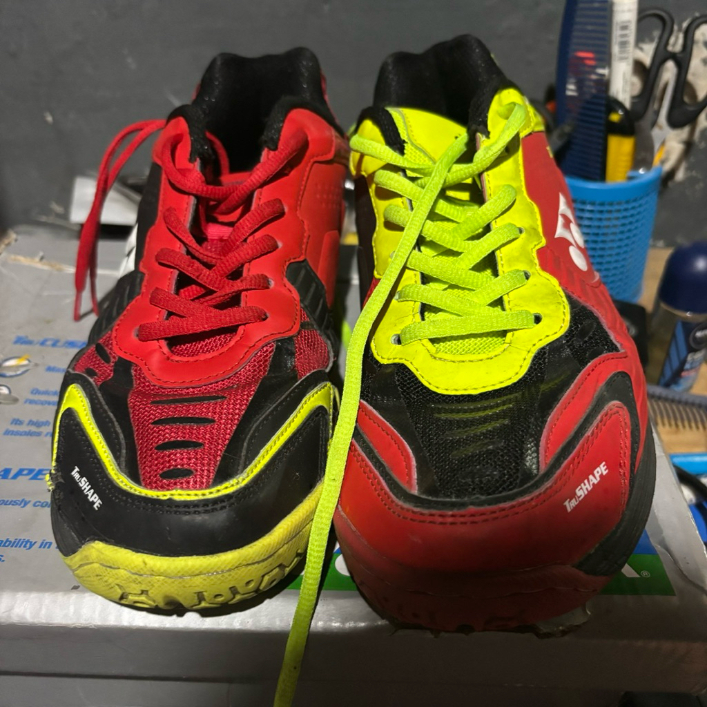 ORIGINAL SEPATU BADMINTON YONEX DUAL TONE SOLAR BLACK RED NEON TRU CUSHION MERAH HITAM BULUTANGKIS D