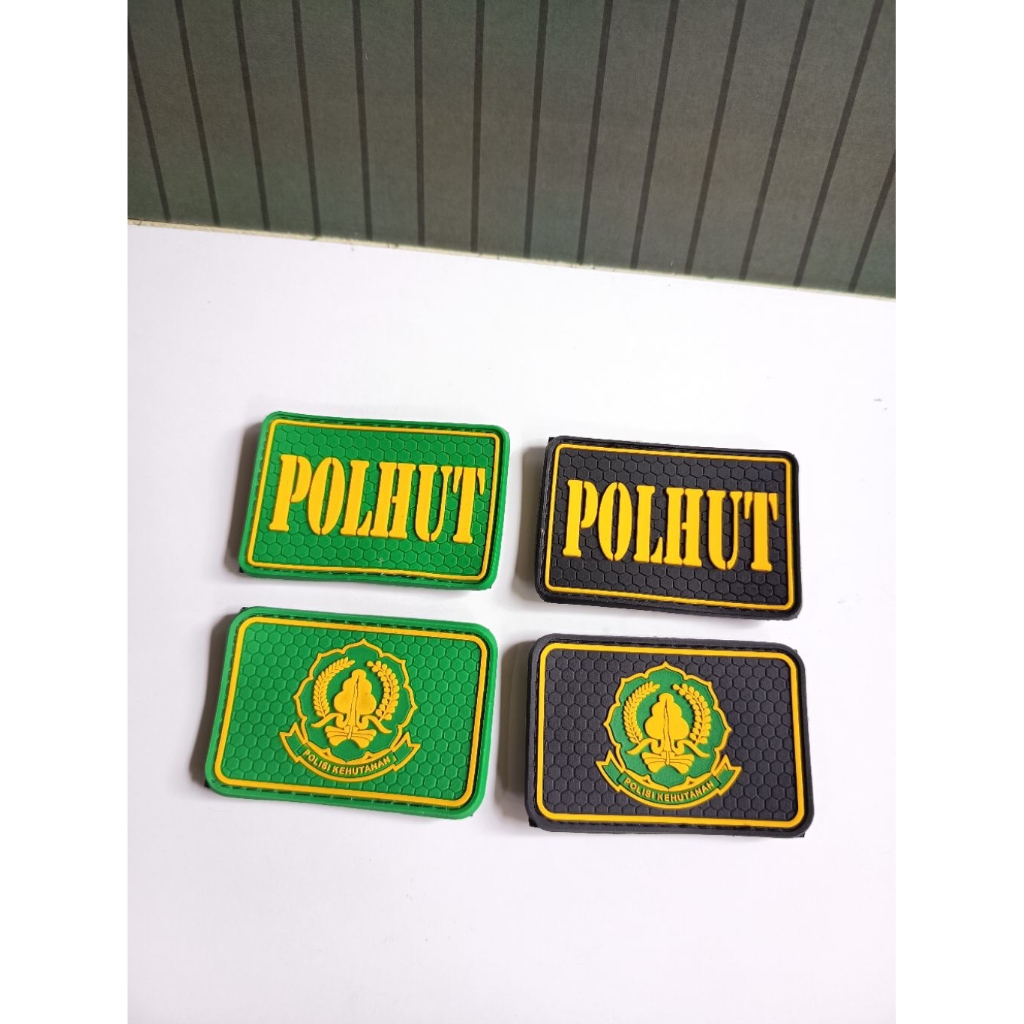 emblem karet logo polhut pvc perekat
