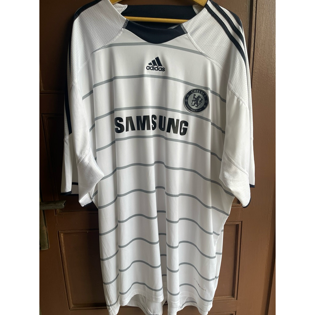 jersey Chelsea tahun 2009/2010