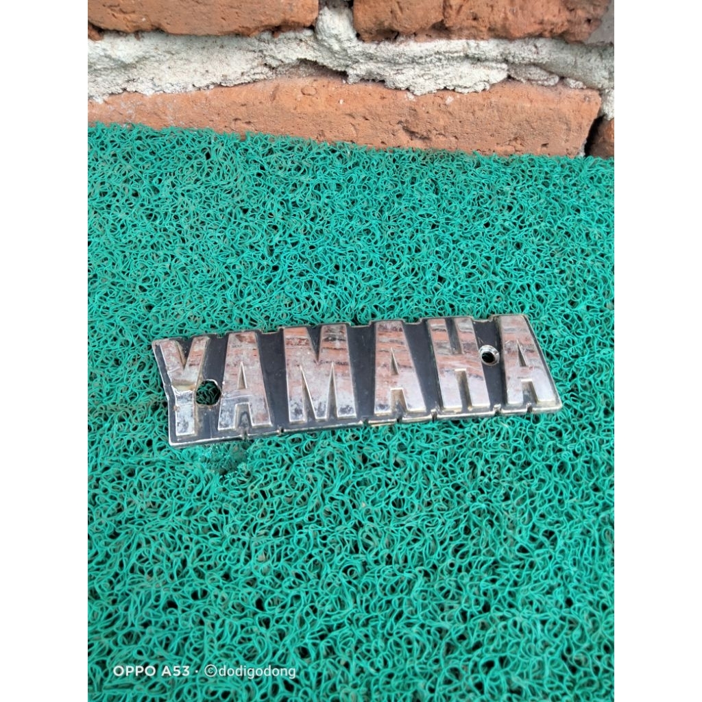Logo Emblem Tangki Yamaha L2SN L2 Super New Original
