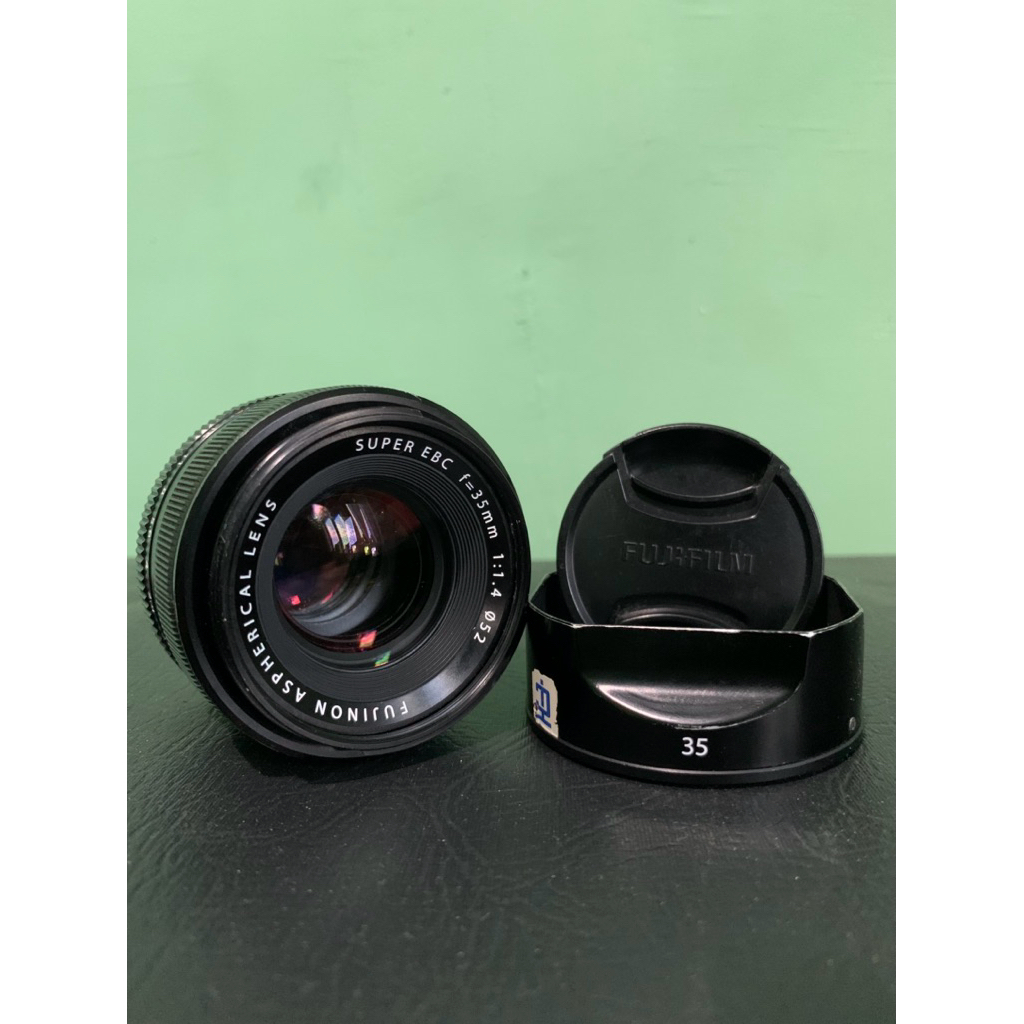 Lensa Fujinon 35mm F1.4 Fujifilm