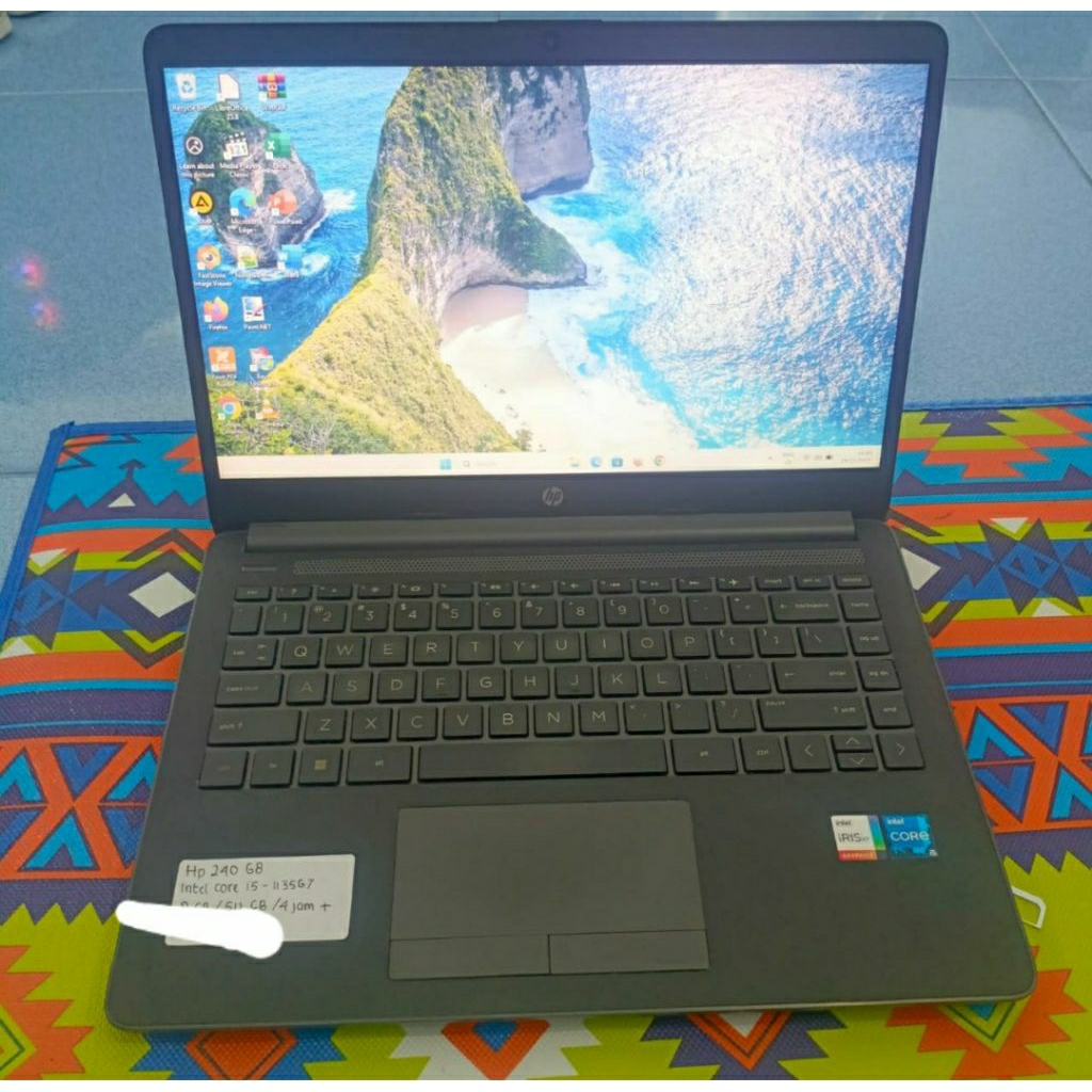 HP 240 G8 i5 gen 11 8gb/512 ssd vga intel Iris Exe
