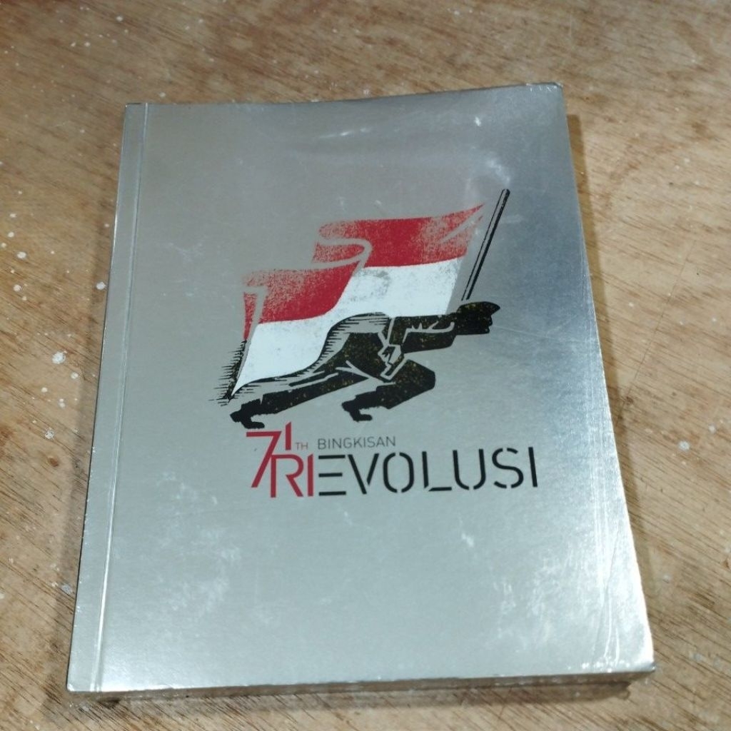 Buku Original 71th Bingkisan Revolusi