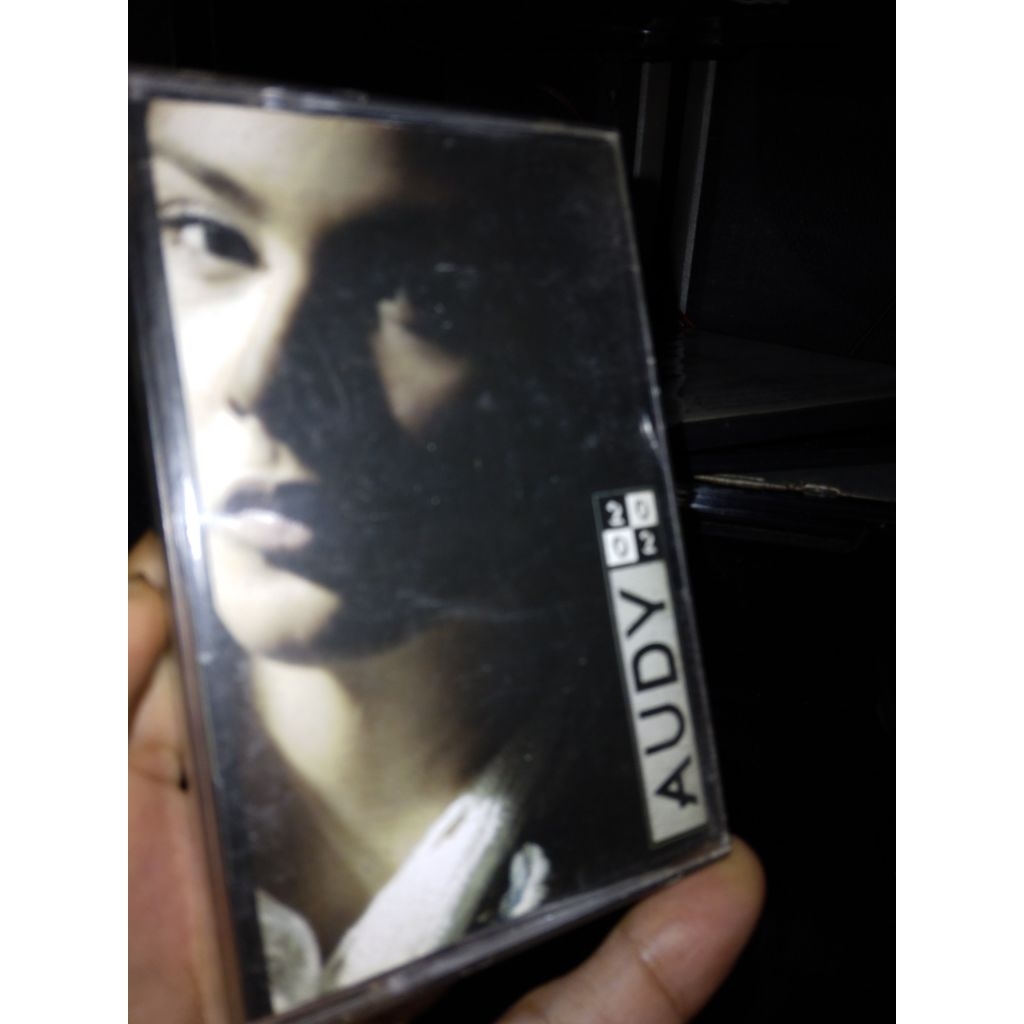 Kaset Audy 2002