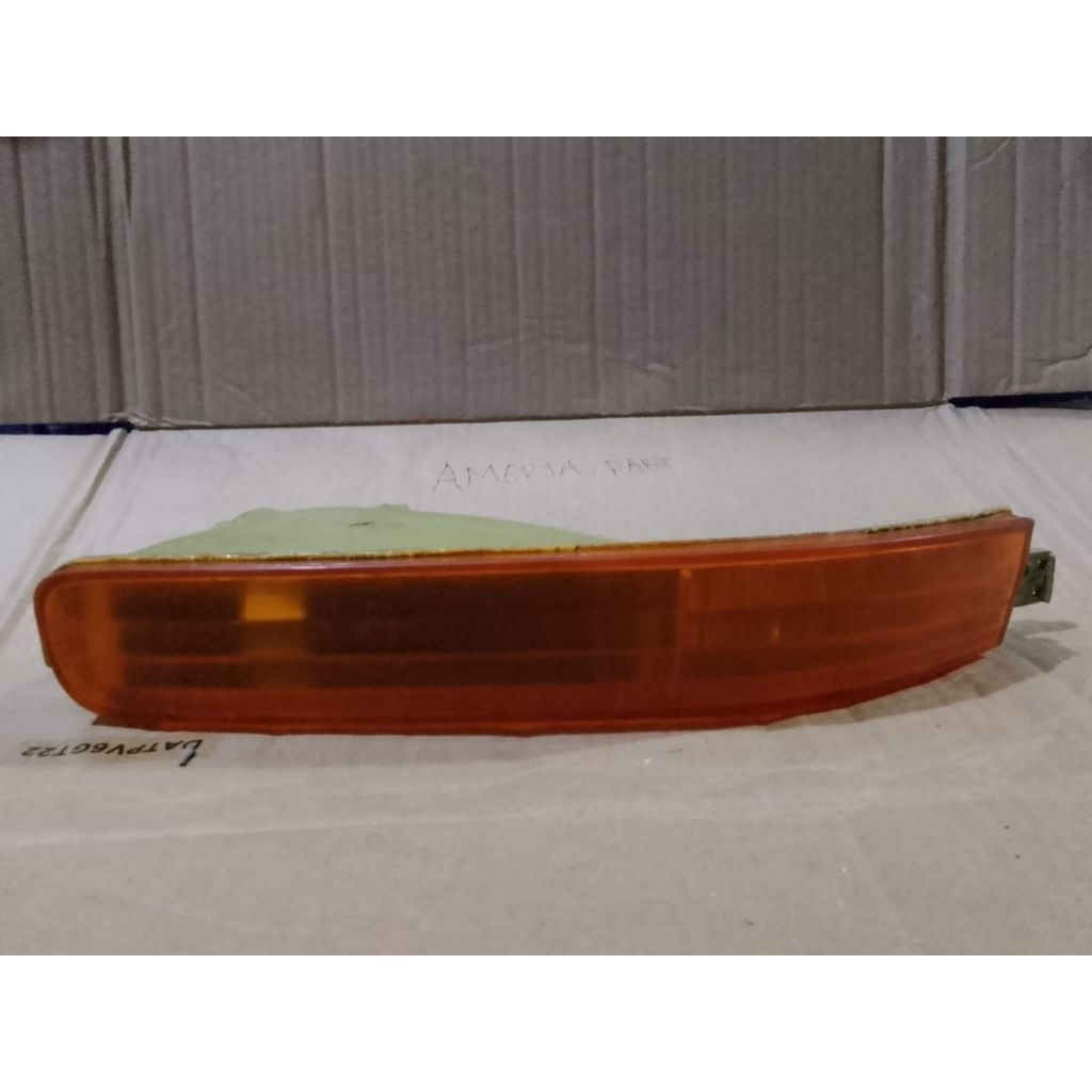 Lampu Sen Bumper kiri Honda Accord Maestro 1992 1993 Front Signal Lamp Honda Accord Maestro 1992 199