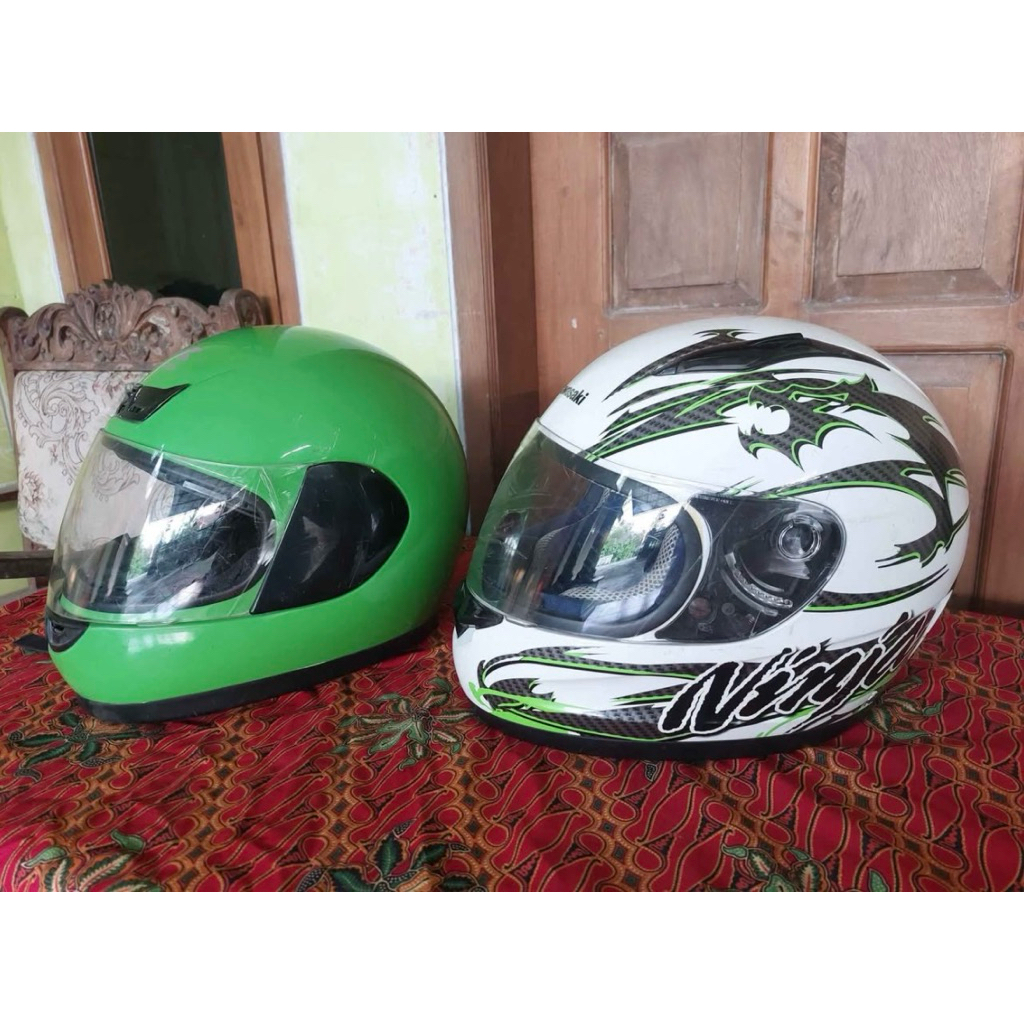 helm ninja R dan ninja RR