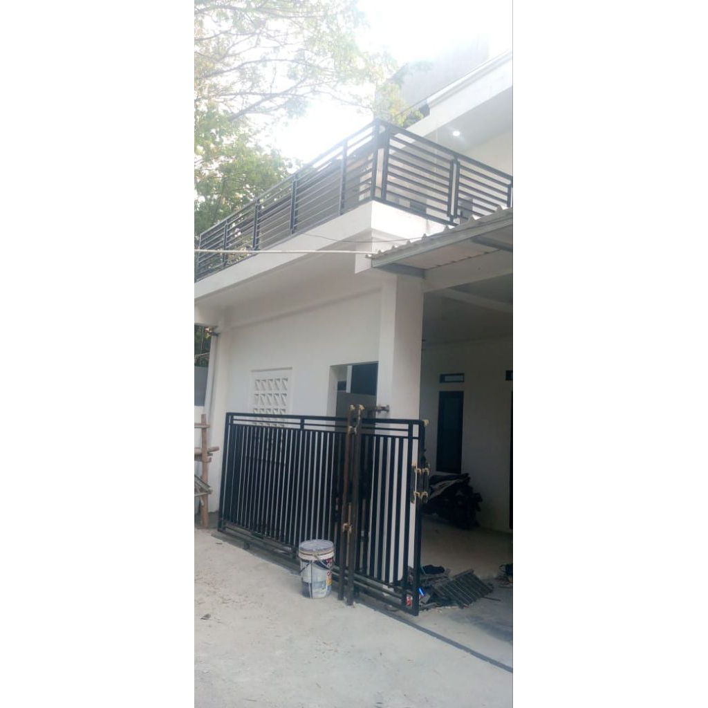balkon pagar minimalis Bahan holo galpanis