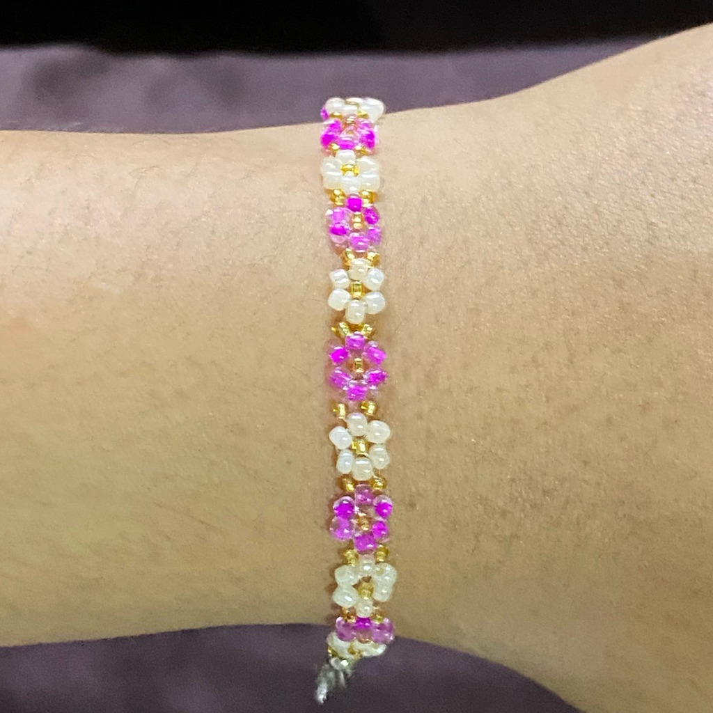 [Blossom Girl] Gelang manik manik bentuk bunga daisy | manik pasir 2mm
