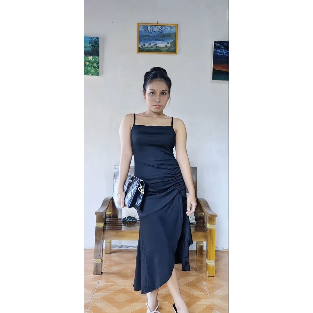DRESS PANTAI DRESS PESTA DRESS HITAM DRESS LIBURAN DRESS DINNER DRESS ELEGANT