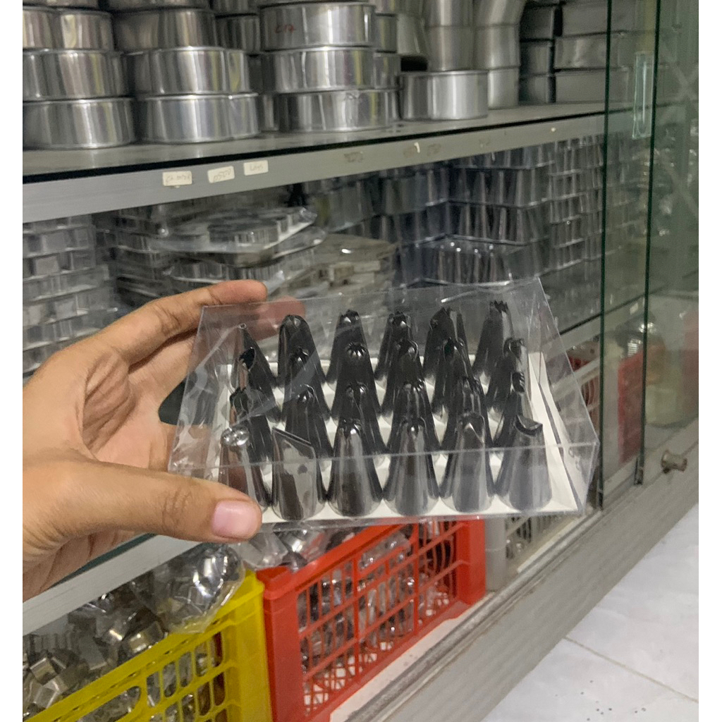 Cetakan Kue stainless Sempriti