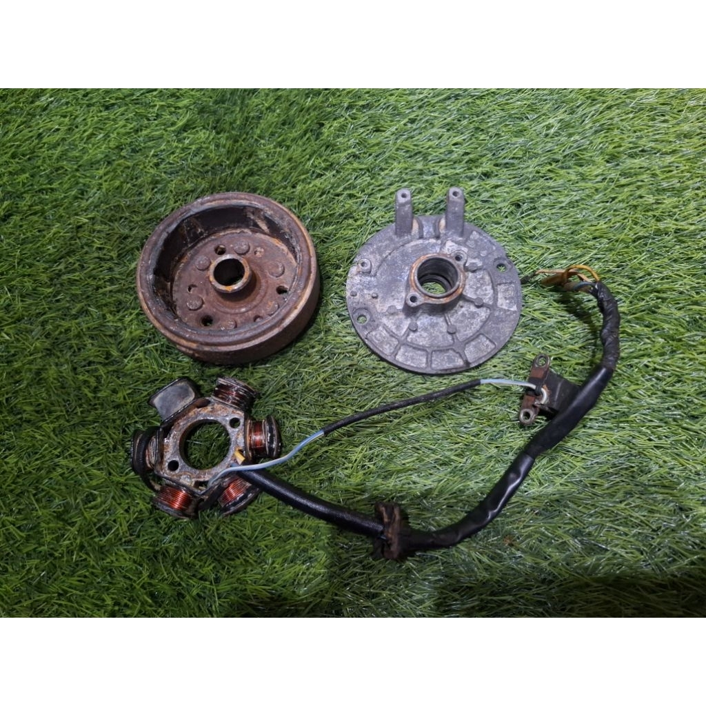 ecer spul magnet dudukan honda astrea grand engkel original