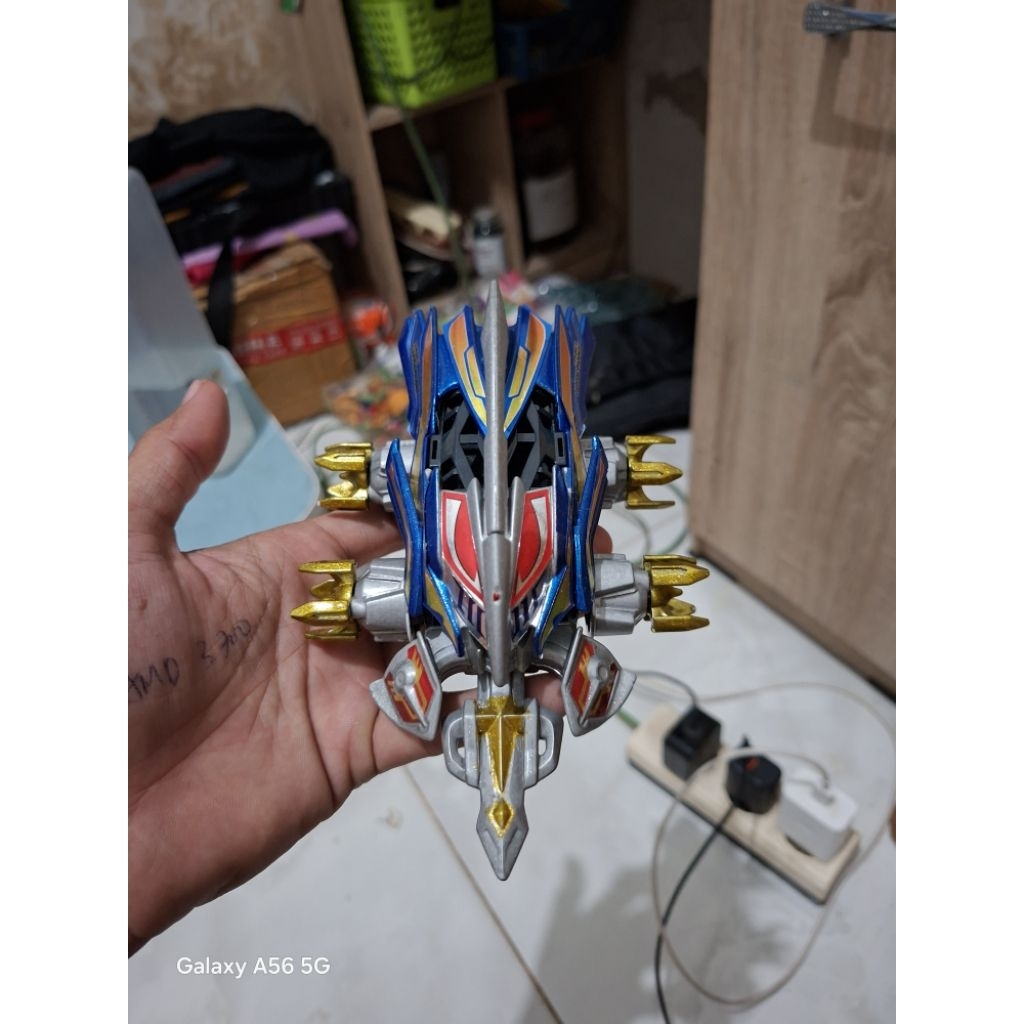 bandai crush gear garuda phoenix