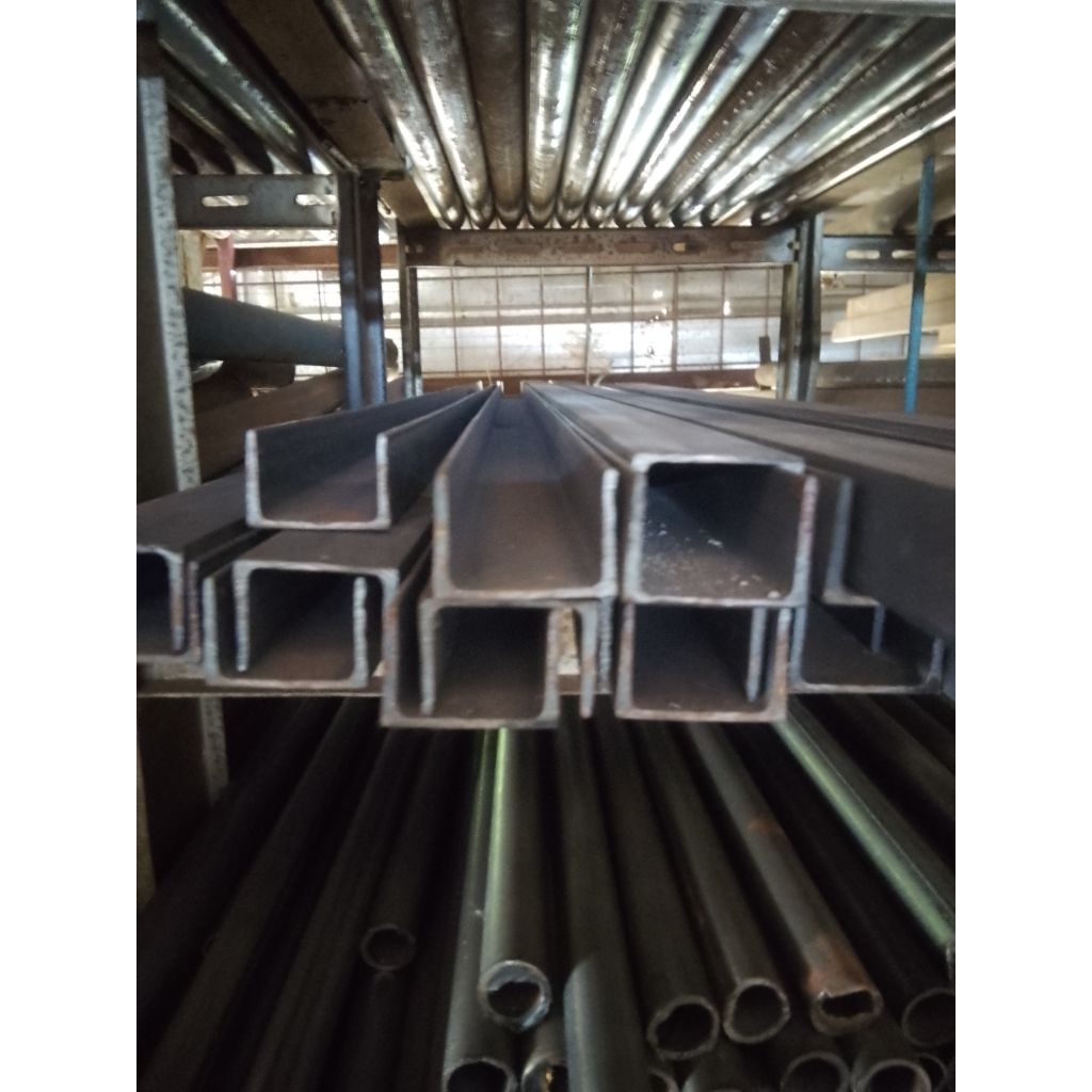 besi UNP 5 cm panjang 1 mtr