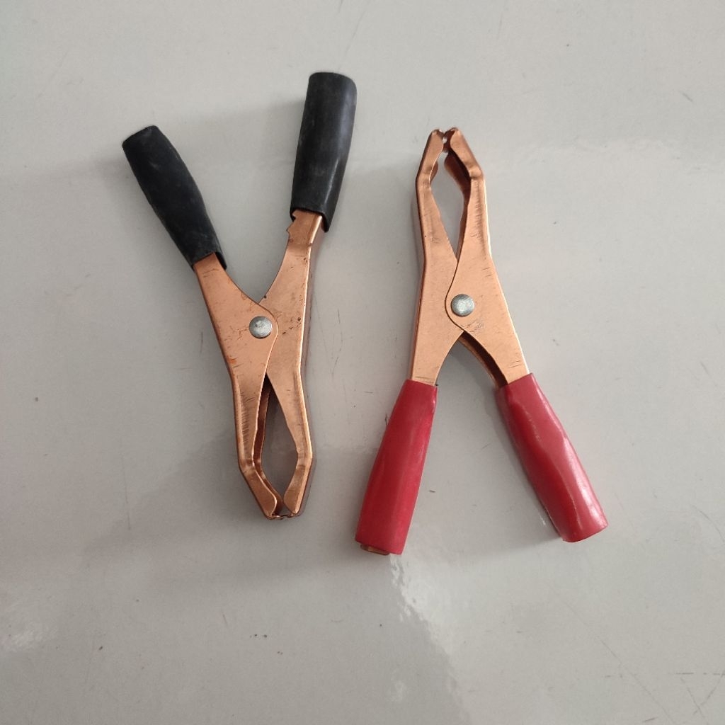 Jepit Aki Tembaga Besar/ Jepit Accu/Clip Aki 10cm