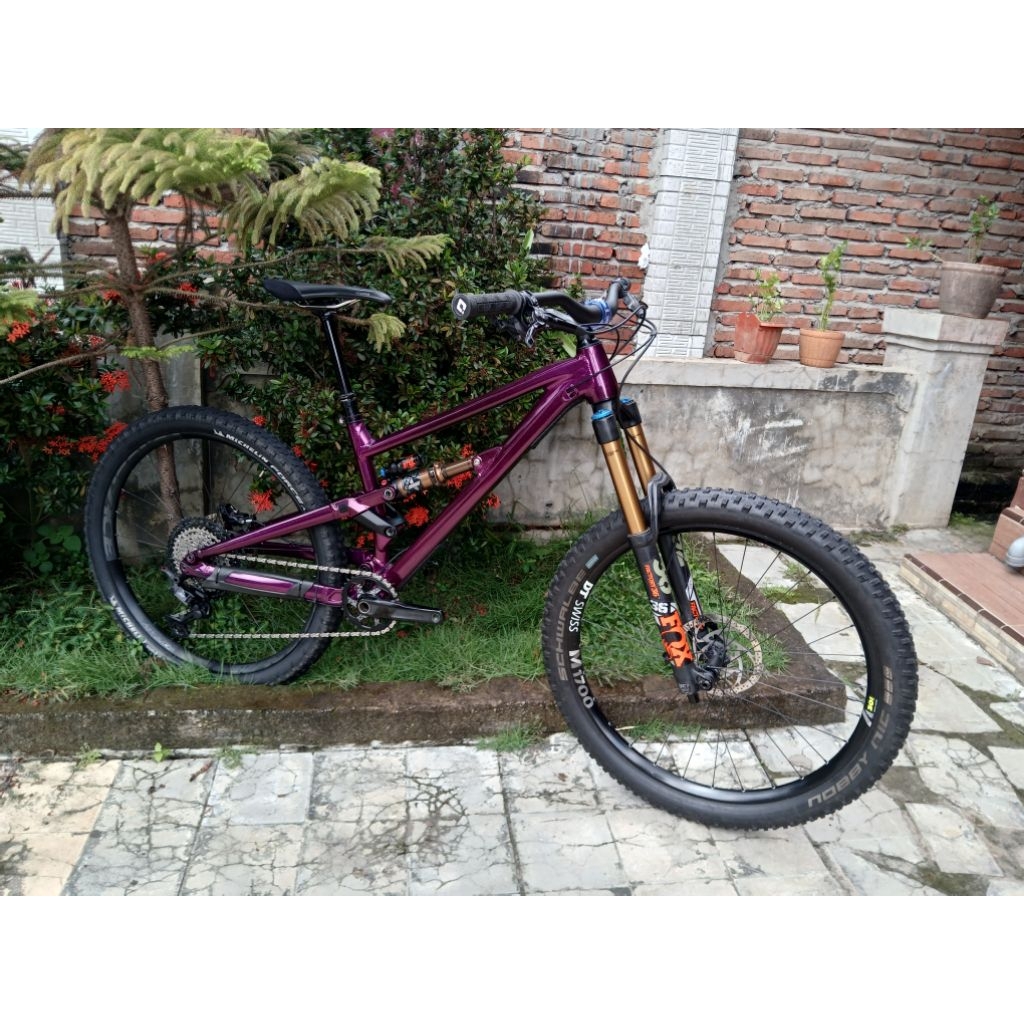 polygon siskiu n9 2021 size S 27.5 fox kashima fullbike spek upgrade sepeda mtb enduro