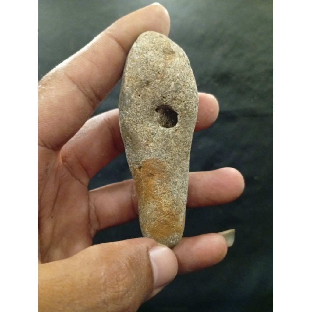 batu meteorit Syekh jangkung combong
