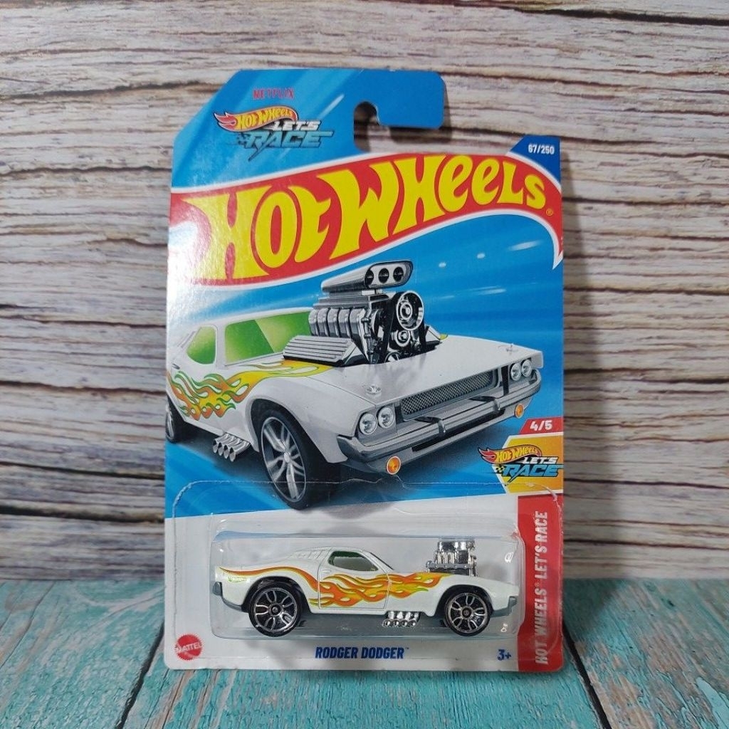 Hot Wheels Rodger Dodger