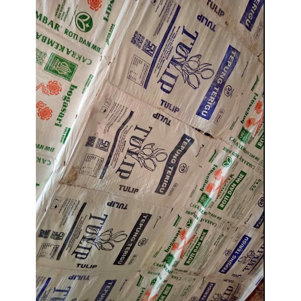 karung tepung terigu 25 kg