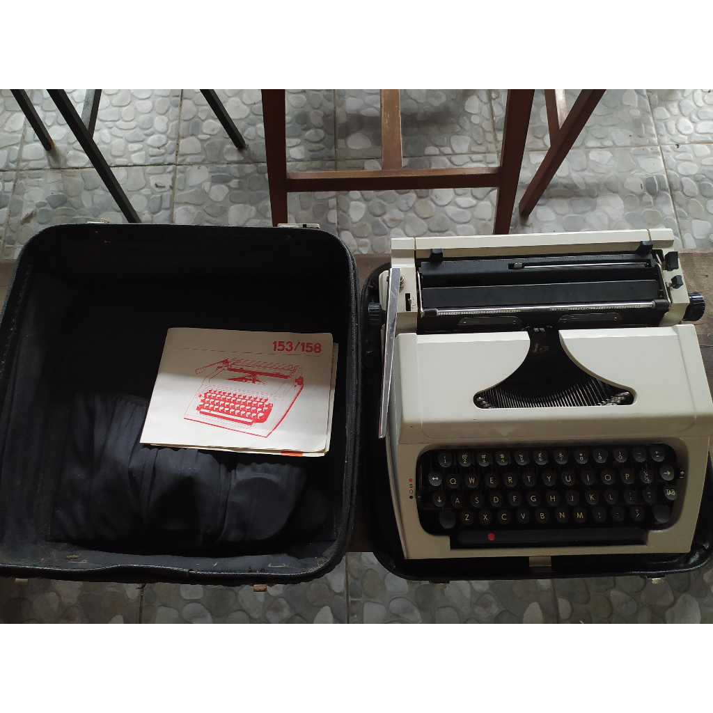 Mesin Ketik Jadul OPTIMA (Model :158)