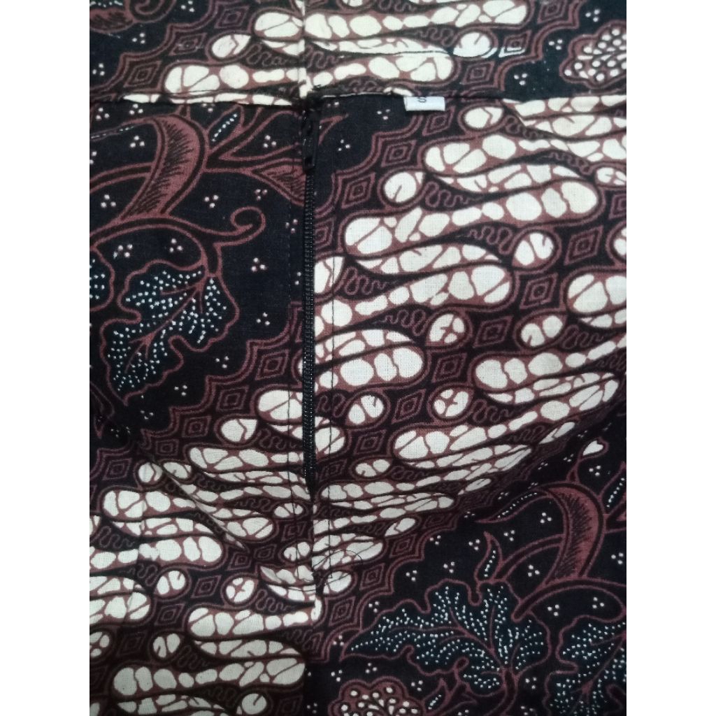 Preloved Pribadi Rok Span Batik