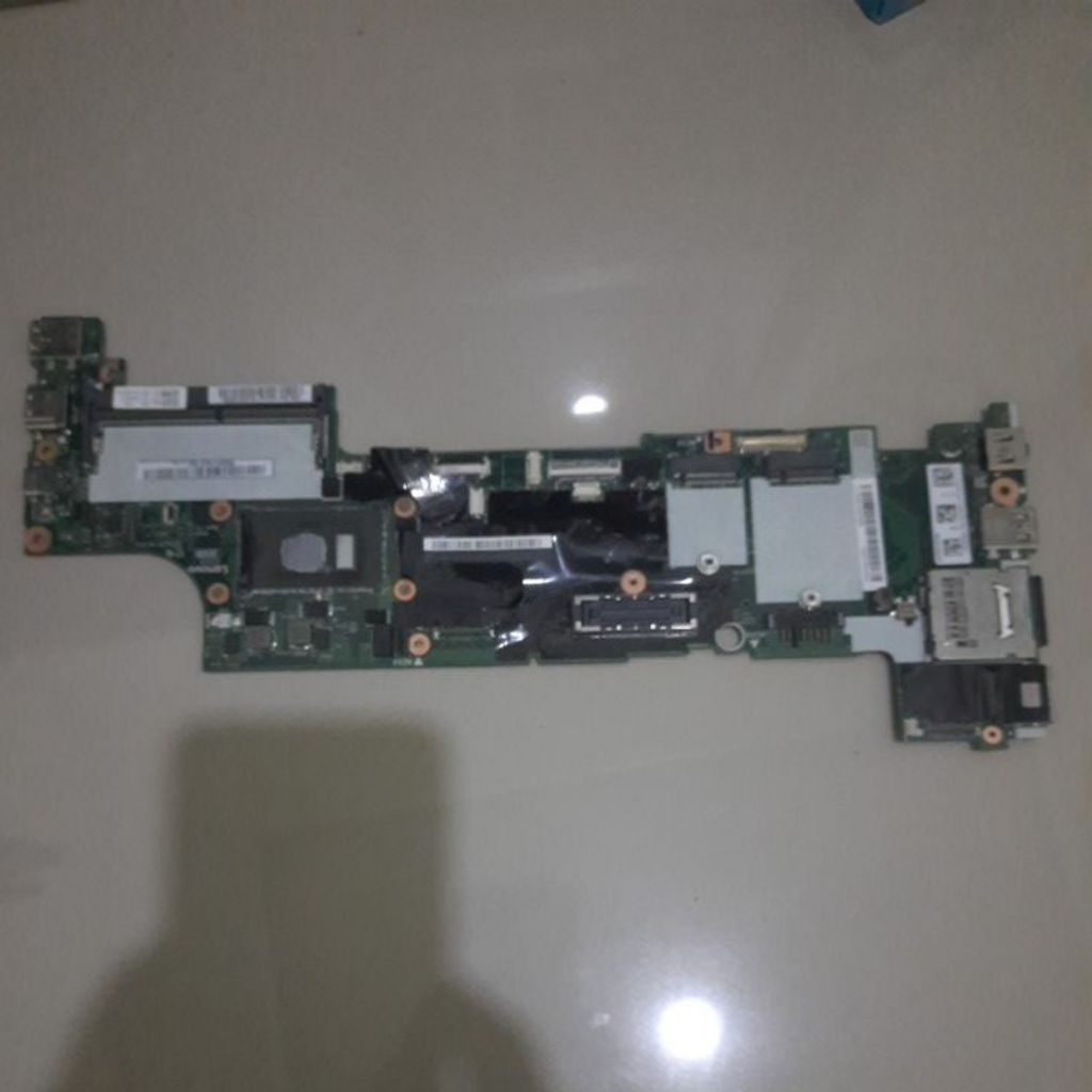 Motherboard thinkpad x270 i5 7300u - minus mati total