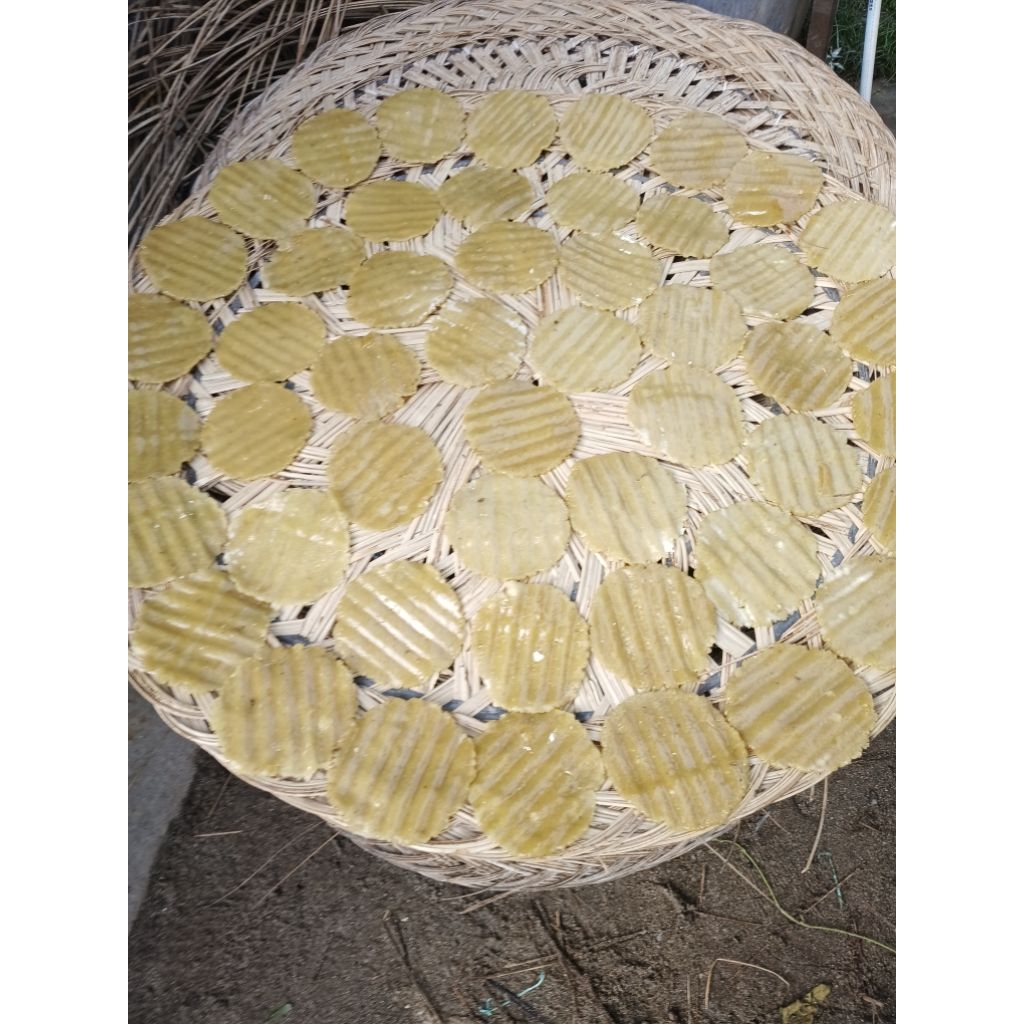 Kemplang mentah bisa panggang / goreng, ikan sarden ( Tebing ) 100pcs