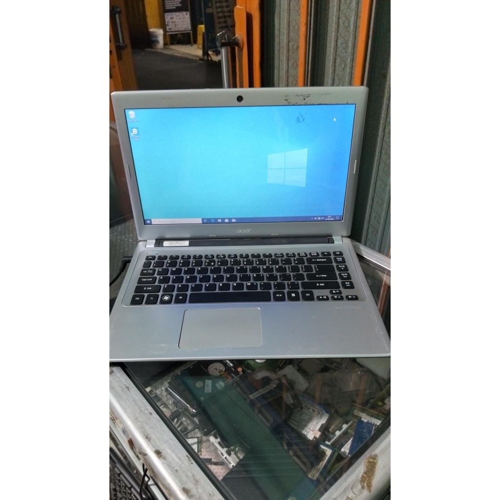 Laptop Acer v5 471 core i3 gen3 notebook