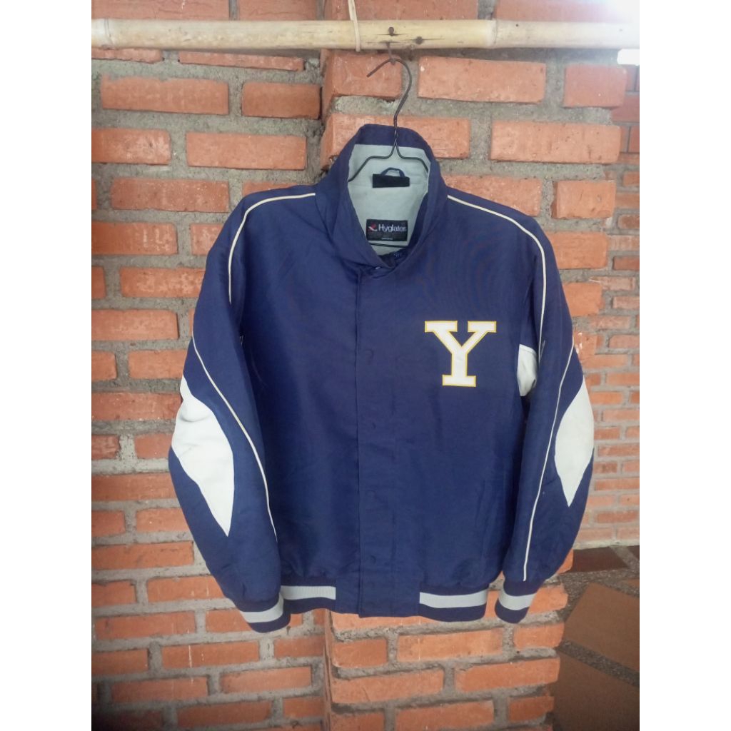 Jaket Vintage Onyone