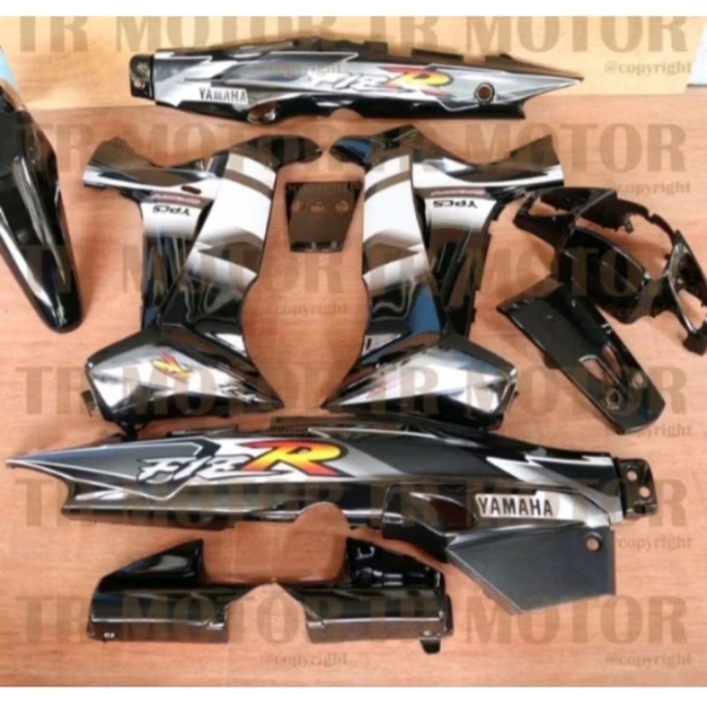 COVER BODY HALUS FULLSET YAMAHA FIZ-R VEGA R LAMA WARNA FULL HITAM SET STRIPING